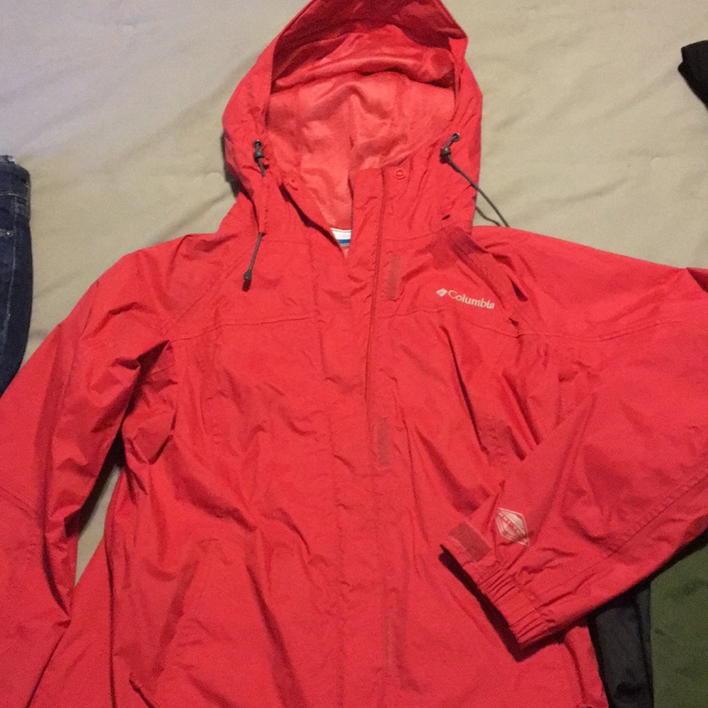 Columbia raincoat